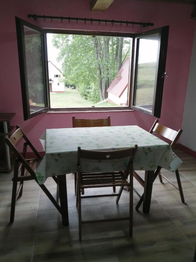 House Lastva Апартаменти Жабляк